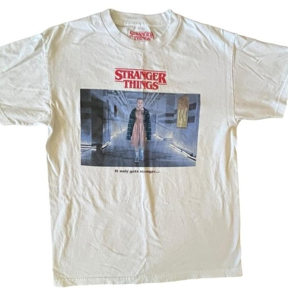 741-Stranger Things white tshirt #StrangerThings #netflix - Picture 1 of 7
